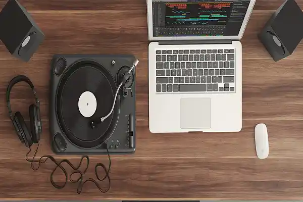  buy-laptop-desktop-for-music